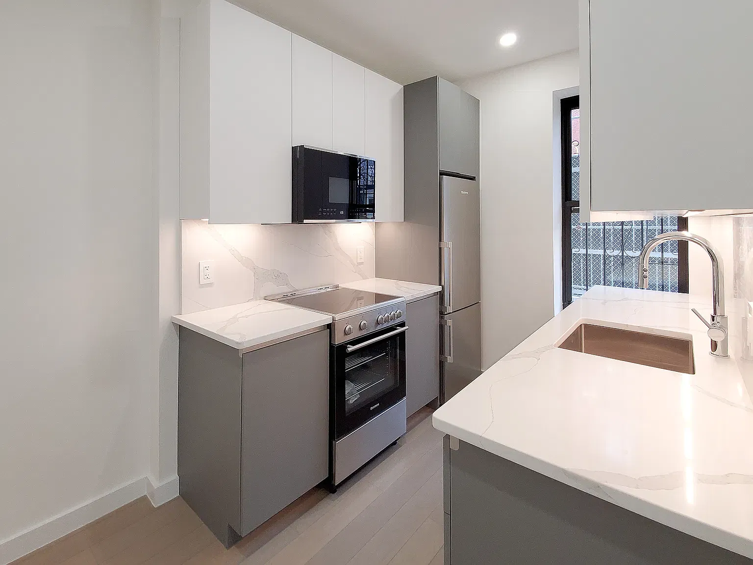 19 Wyckoff Street — Photo 2