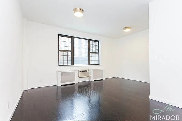 Rented by Mirador Real Estate | media 5