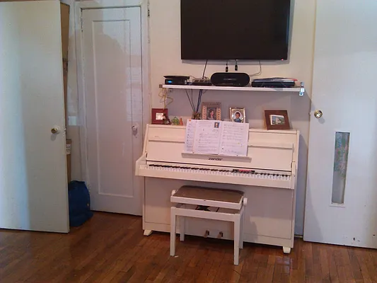 Rented by Brick Real Estate | media 18