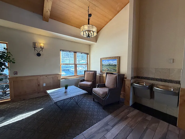 Legacy Lodge — Photo 6