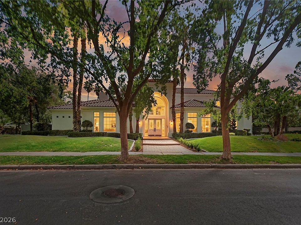 1st image of 2202 Chatsworth Ct