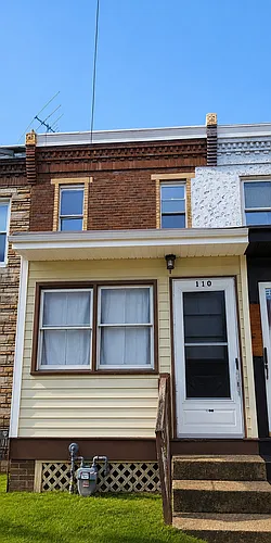110 E 24th St Photo 1
