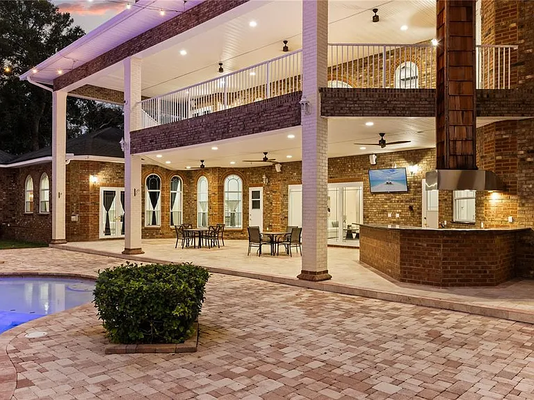 1501 Lake Markham Rd — Photo 10
