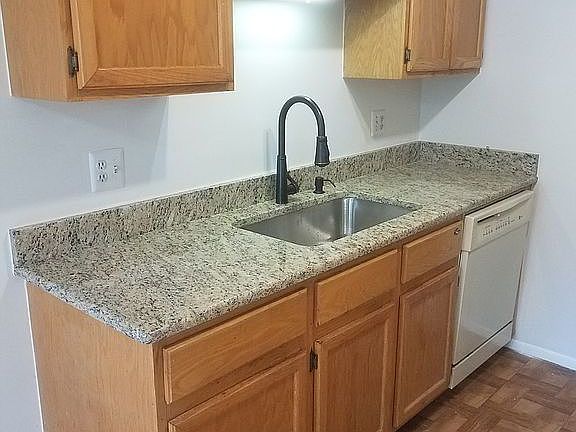 5th image of 38813 Country Cir #1