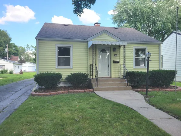 272 S Blaine Ave, Bradley, IL 60915