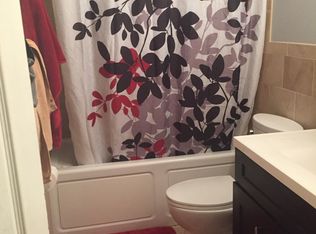 37 Jillian Ct, Staten Island, NY 10310