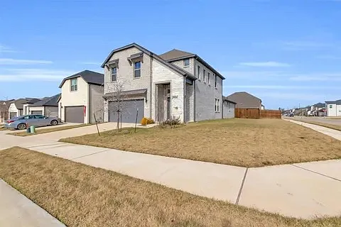 Building Photo - 100 Mountain Meadow Ln