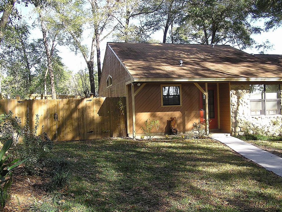 2572 Panther Creek Rd