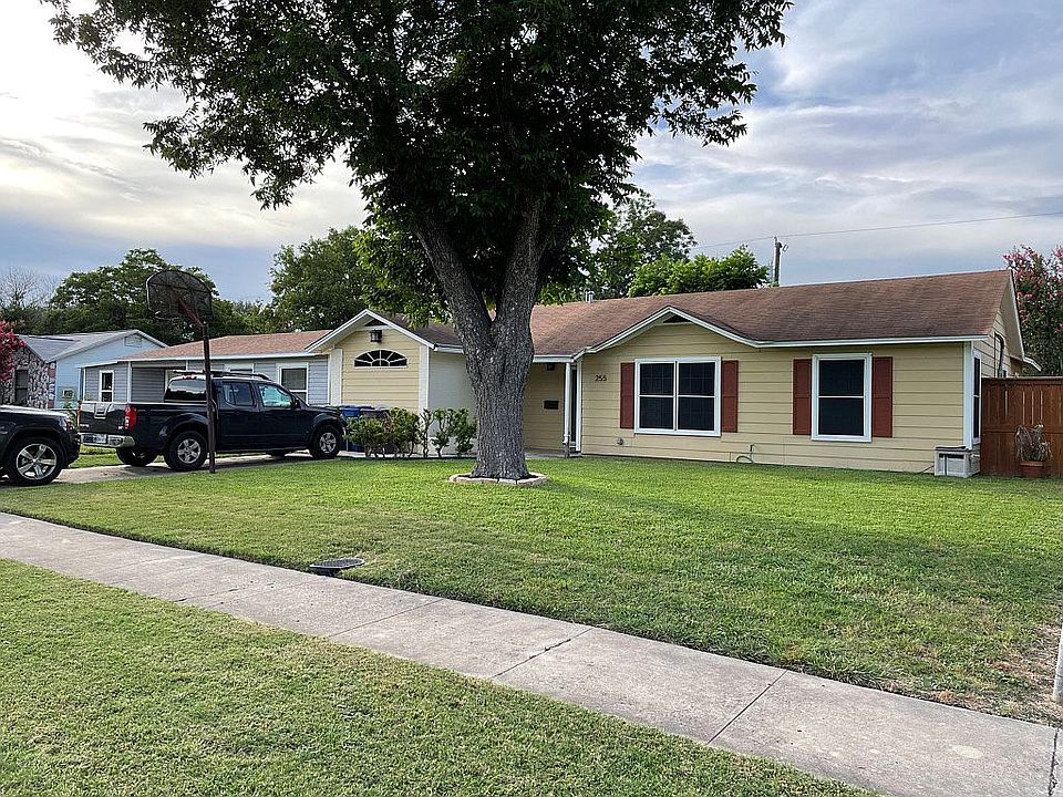1st image of 255 E Ackard Pl