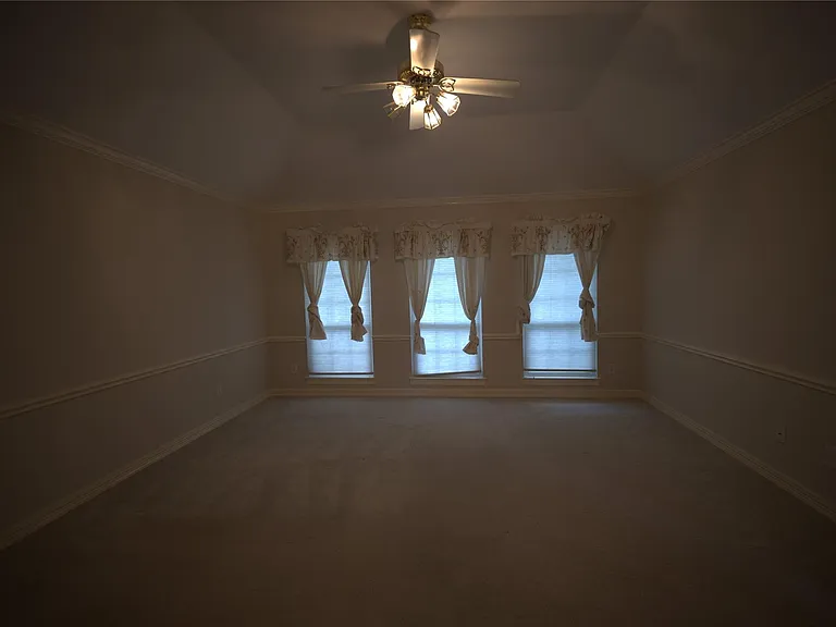1839 Lake Winds Dr — Photo 25