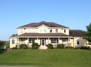 5426 157th St, Grimes, IA 50111