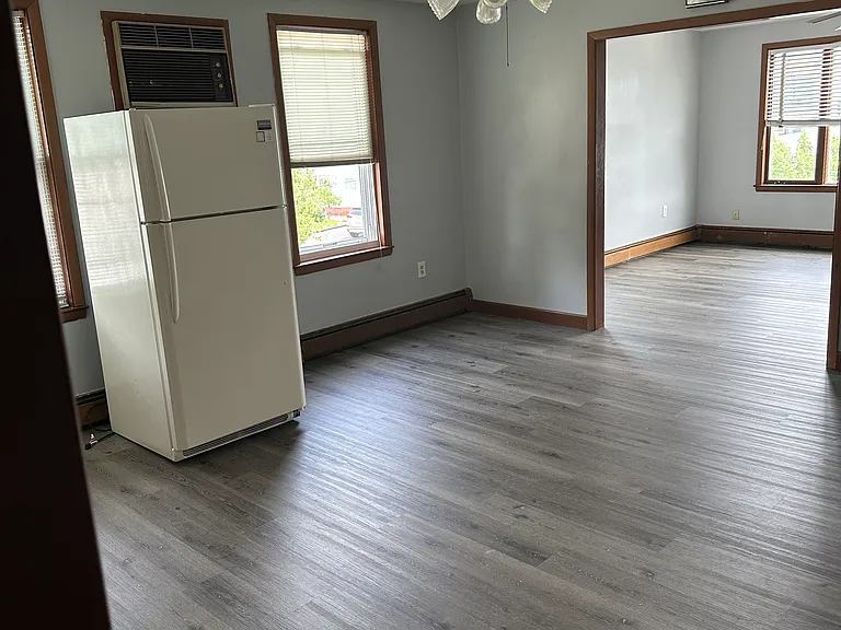 64 Forest Ave #3 — Photo 6