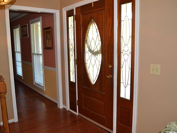 5th image of 408 Hallsborough Dr