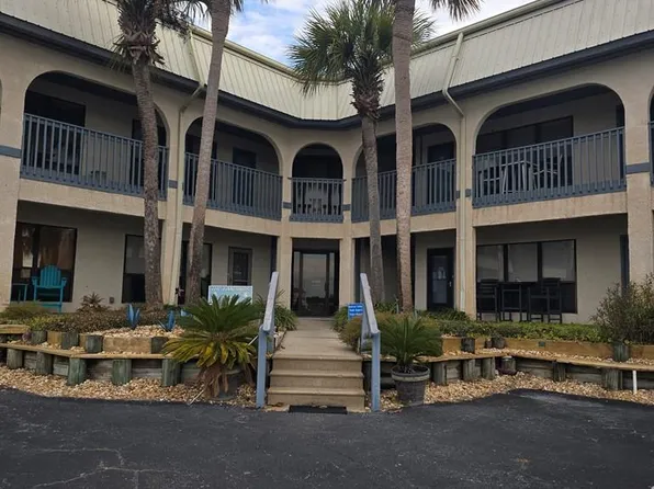 903 NW Avenue A #6, Carrabelle, FL 32322