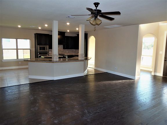 4th image of 3620 Whitman Dr