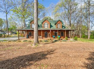 1750 Kerner Rd, Kernersville, NC 27284