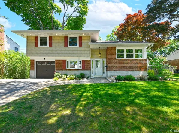 7 Rensselaer Drive, Commack, NY 11725