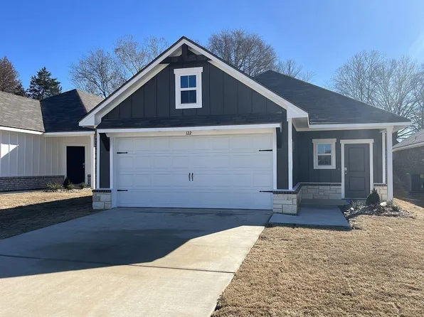 122 Blue Bird Ln, Mineola, TX 75773