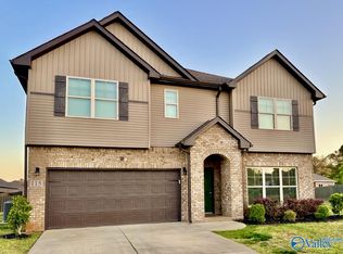 115 Pointe Haven Ct, Huntsville, AL 35824