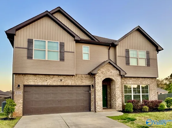 115 Pointe Haven Ct, Huntsville, AL 35824