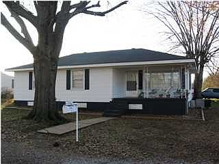 1st image of 1400 Moyer Sutton St