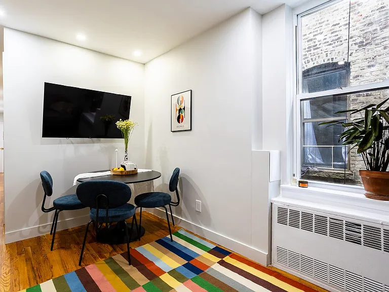 325 Lenox Ave #2 — Photo 6