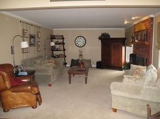 22350 Jeanette Ct, Frankfort, IL 60423