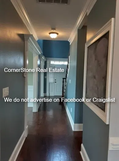 3 bed, 2.5 bath, 2368 sqft, $2,250 — Photo 3