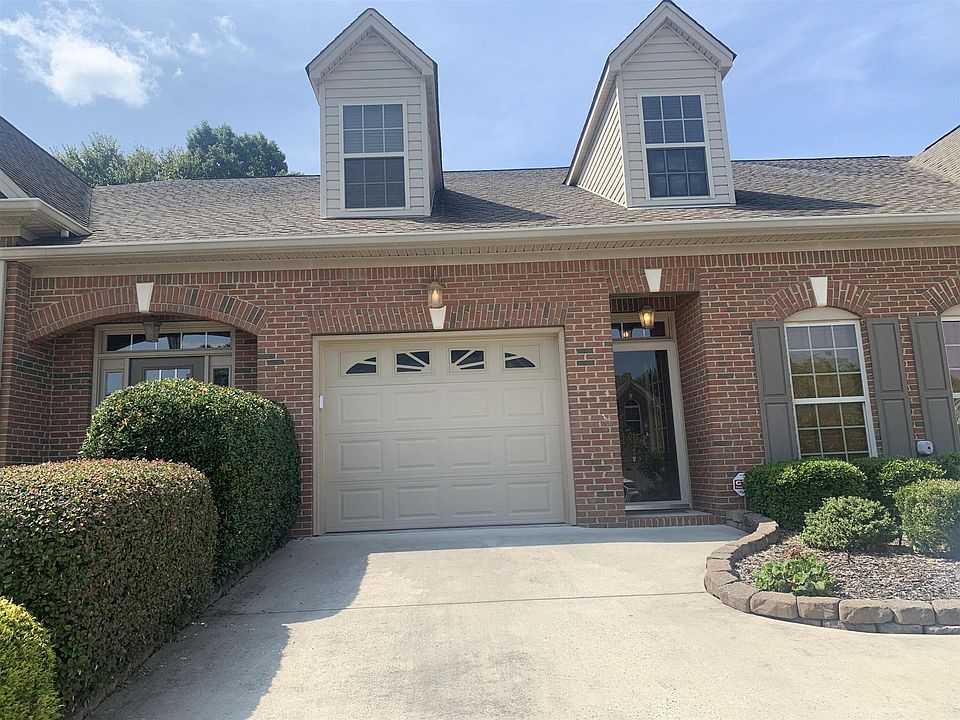 1st image of 7631 Lenox Trace Dr #5