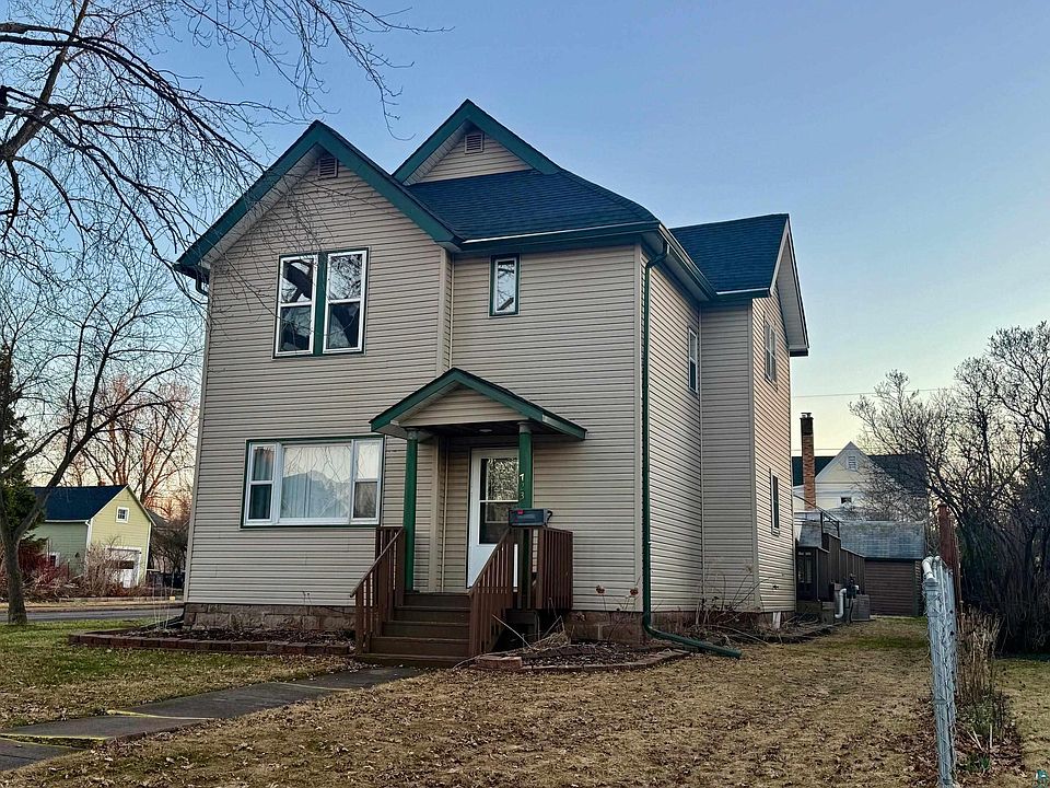 1st image of 723 MacArthur Ave