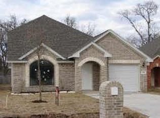 5716 Grapevine St, Houston, TX 77085