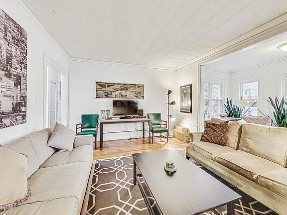 3rd image of 6459 N Magnolia Ave