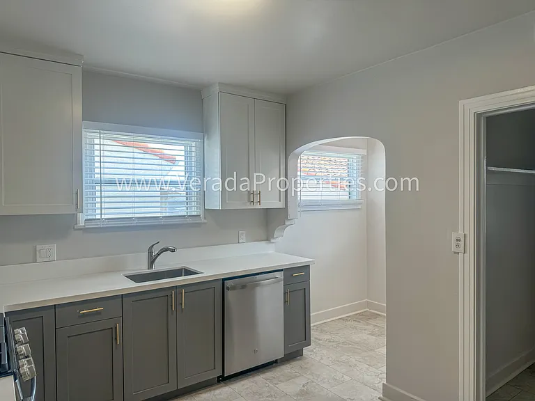 3738 Villa Ter — Photo 13
