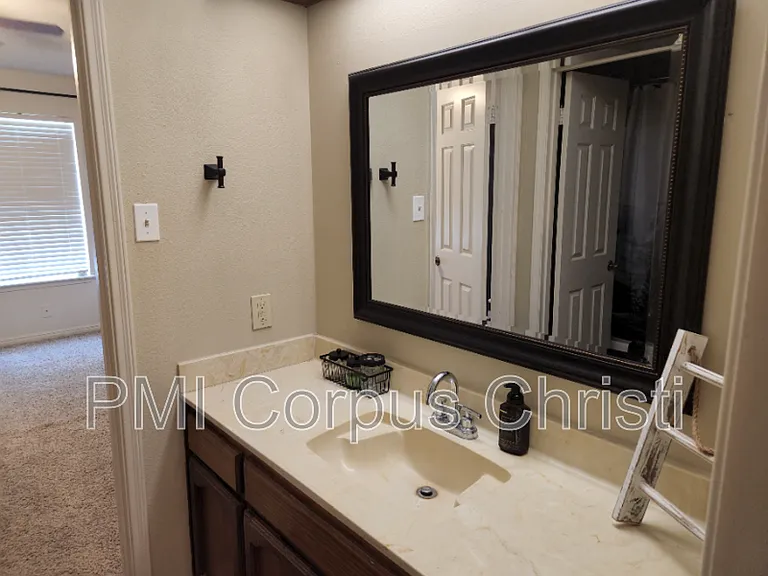 4133 River Hill Dr — Photo 23
