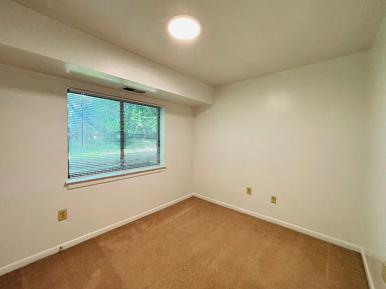 207 Wharton St SE #4 — Photo 6
