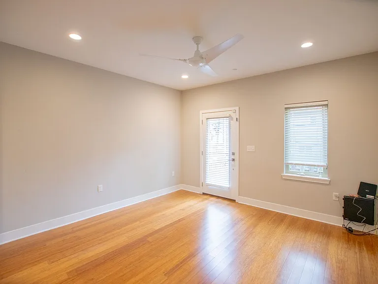 1411 S Colorado St — Photo 21