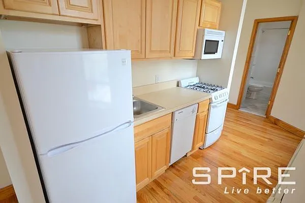 Rented by Spire Group | media 10