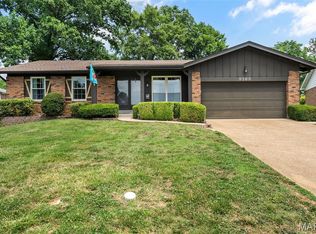 9263 Cinnabar Dr, Saint Louis, MO