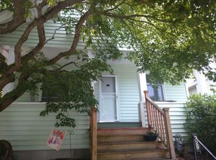 329 N 81st St, Seattle, WA 98103