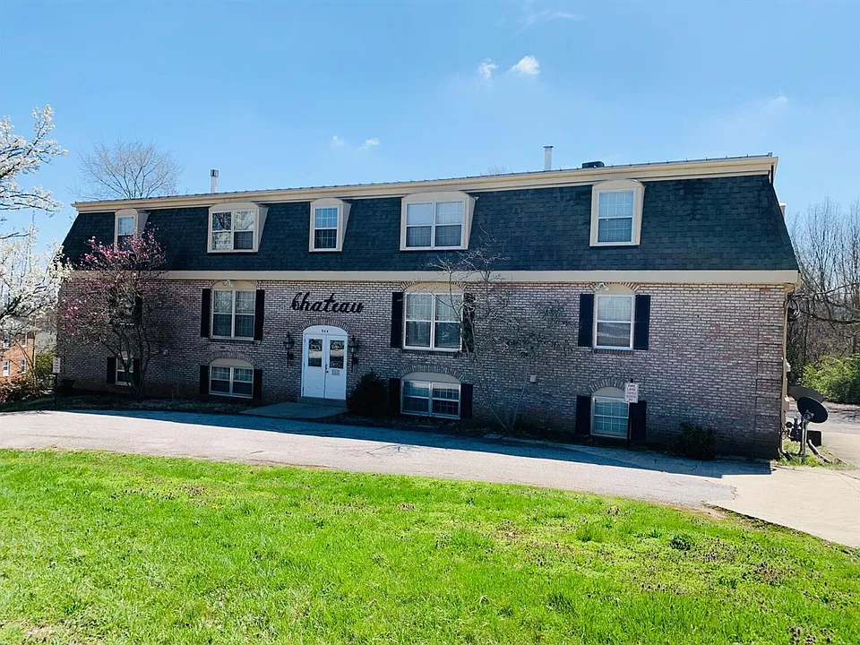 904 Plaza Dr #9
