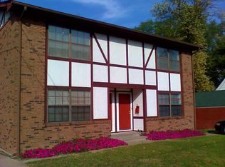 2134 State St #A-B, Alton, IL 62002