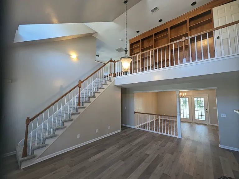115 McKelvey Pl — Photo 9