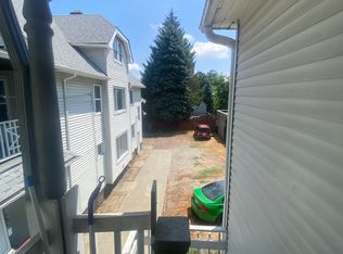 2109-2113 W 11th St #4, Cleveland, OH 44113