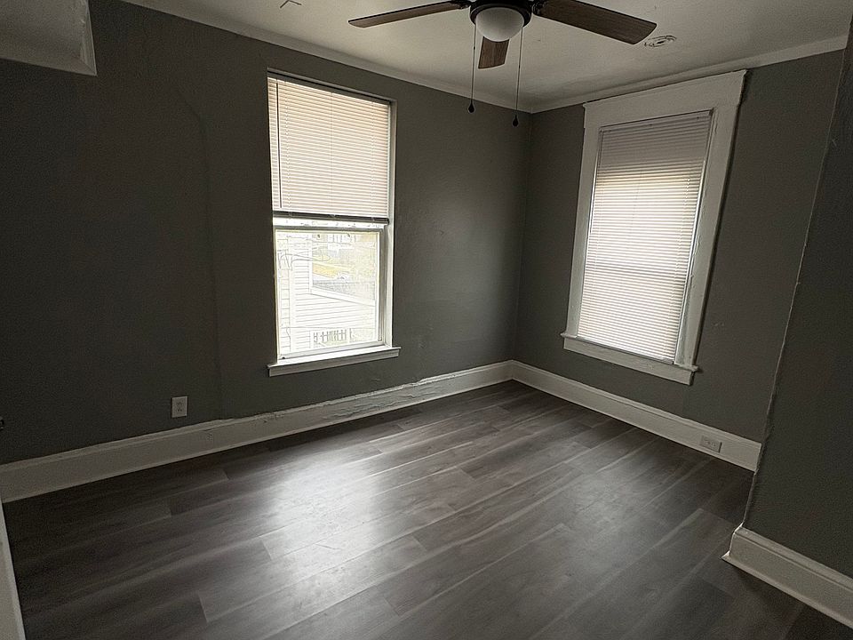 2nd image of 623 W 28th St #2