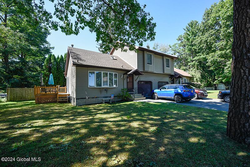 2nd image of 106-108 Southwoods Court