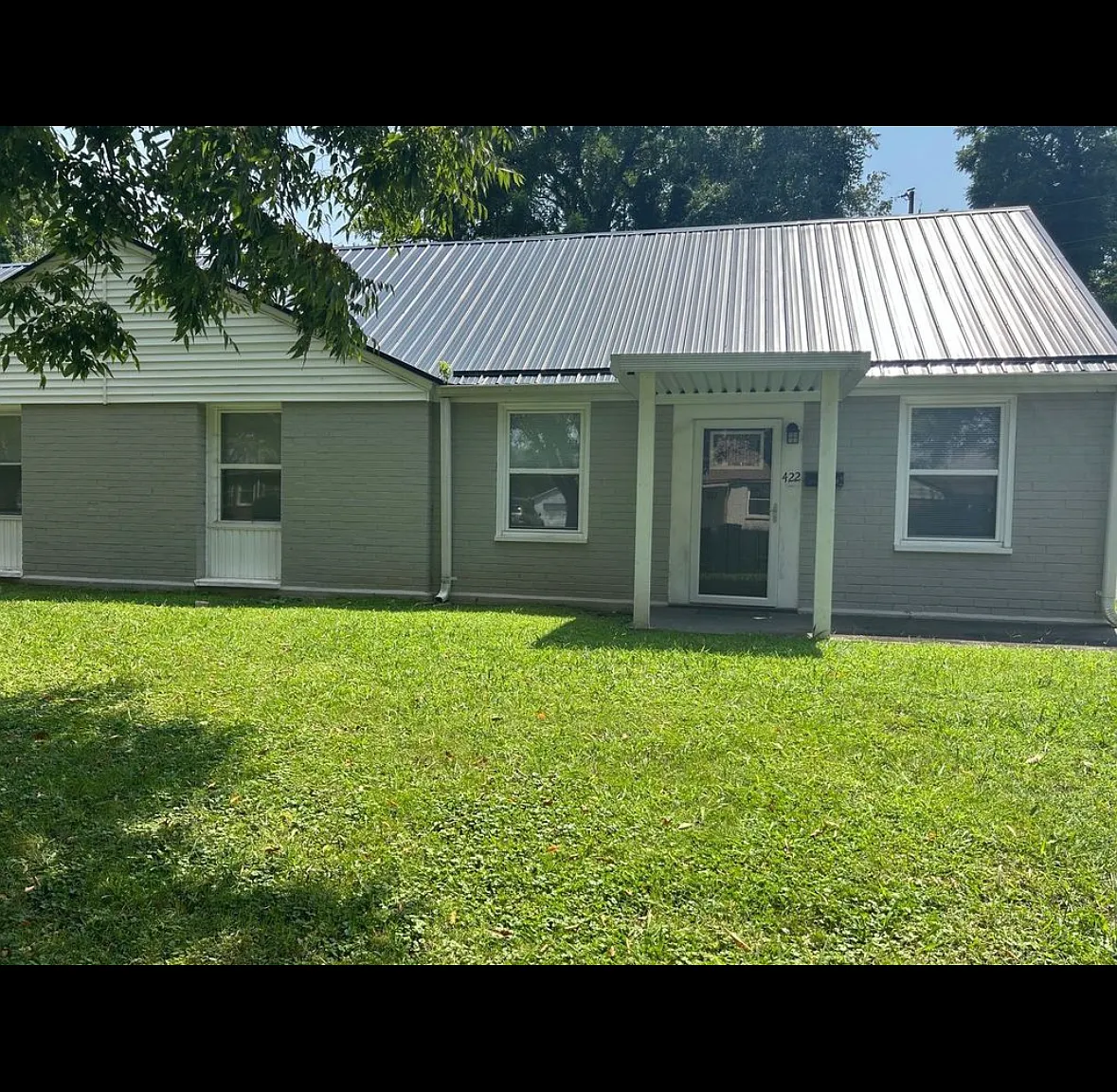 3 bed, 986 sqft, $1,400 — Photo 2
