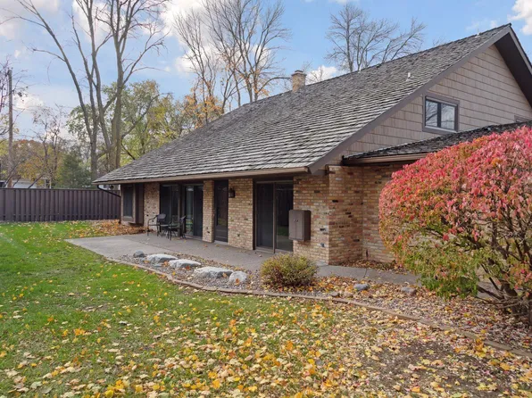 17825 Brigham Trl, Wayzata, MN 55391