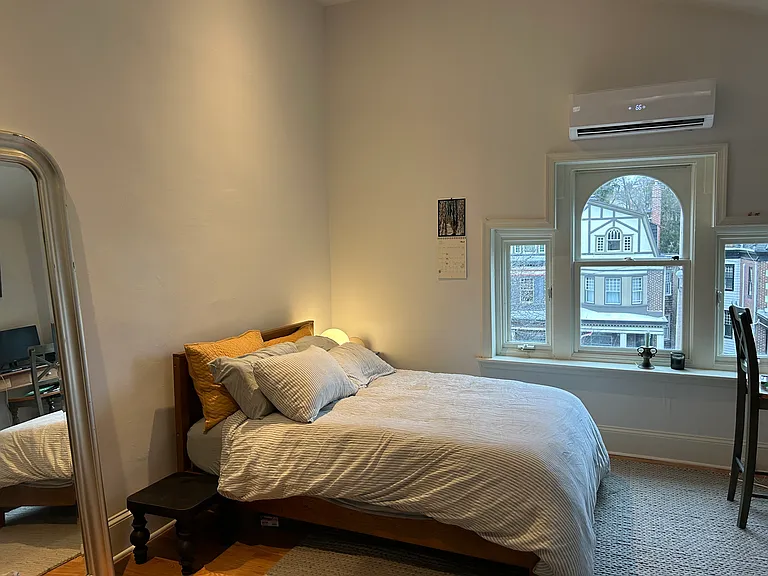 5928 Pulaski Ave #3 — Photo 2