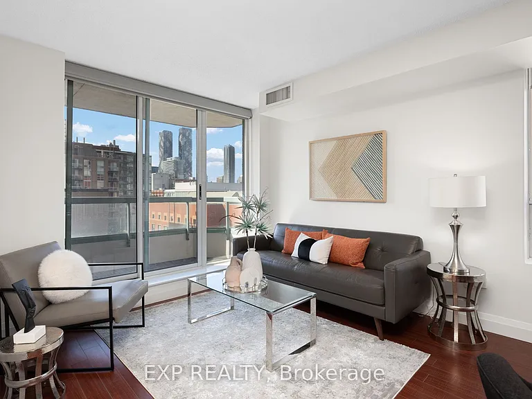 311 Richmond St E #802 — Photo 11