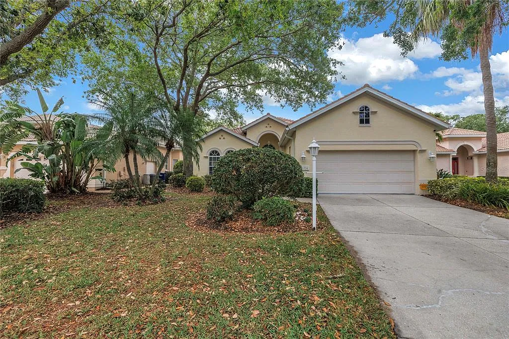 3 bed, 2.0 bath, 2172 sqft, $6,500 — Photo 4